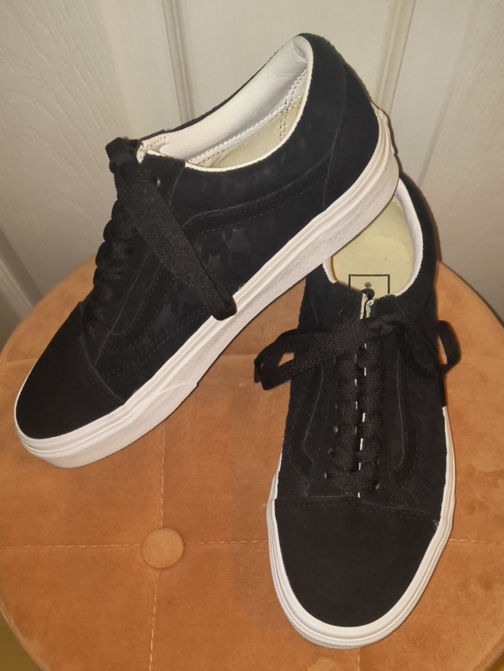 Vans Old Skool Houndstooth Embossed Black Suede Sneakers Size 8 Women's - Picture 3 of 8